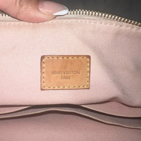 Louis Vuitton Lena MM Demier Azur - Picture 8 of 16